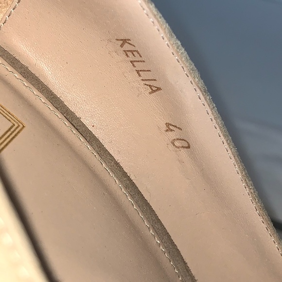 Herve Leger KELLIA Nude Lamb Suede Gold Prism Heel - Picture 12 of 12